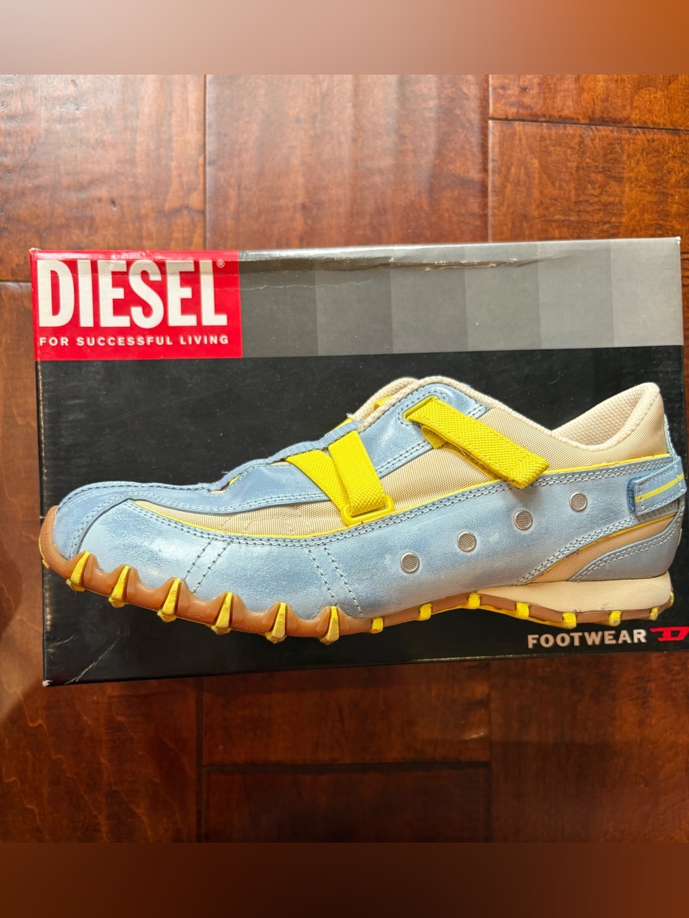 Vintage Y2K Diesel Explorer Blue Yellow Leather Shoes